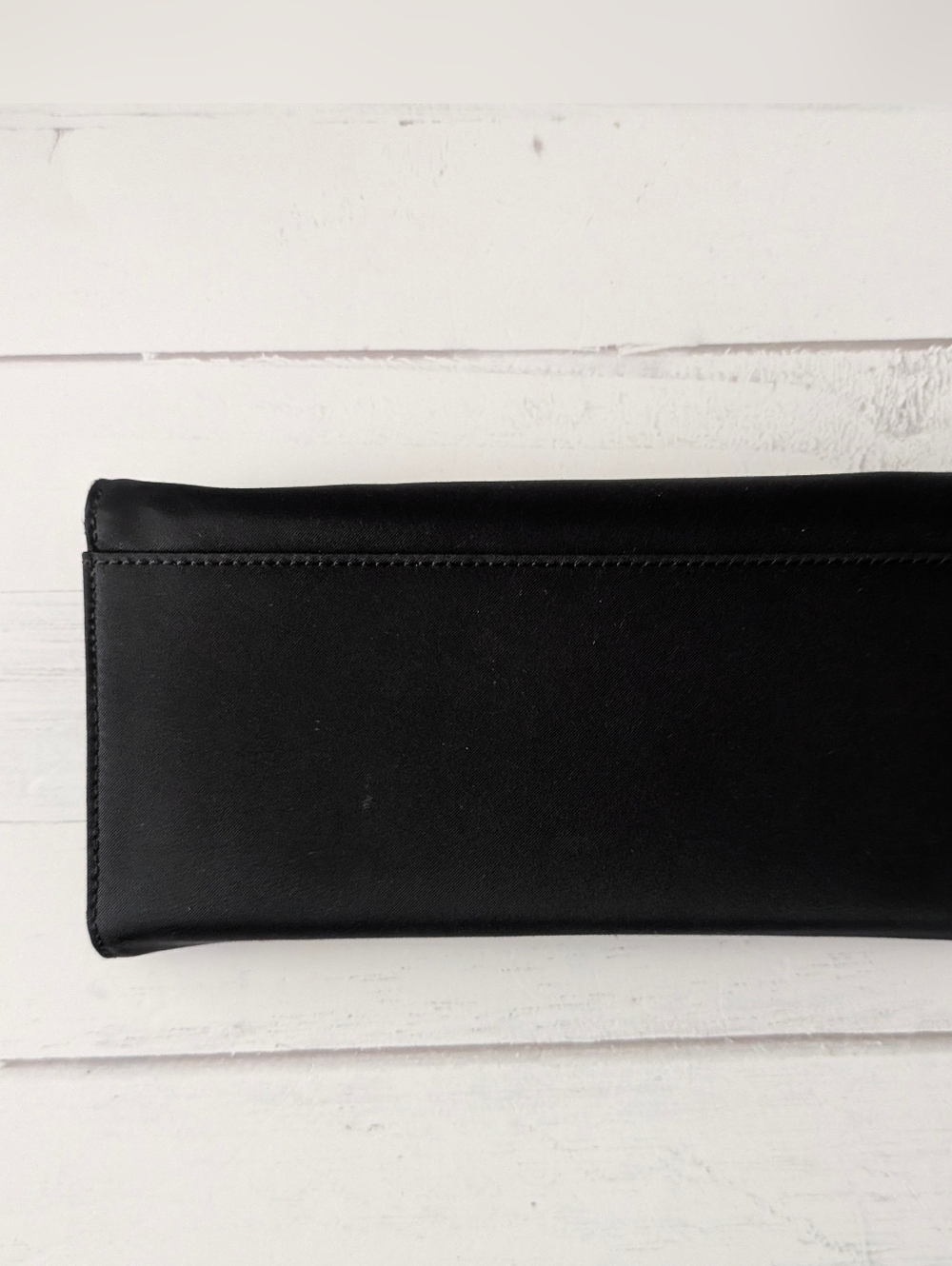 Kate Spade New York Iconic black nylon wallet billfold - Picture 2 of 3